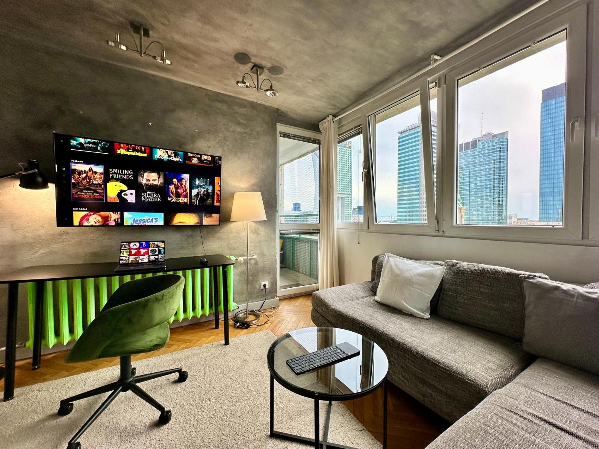 ורשה Palace 2 Wifi 600 Mbs 55'Tv Netflix Hbo 2Xmetro Appletv מראה חיצוני תמונה