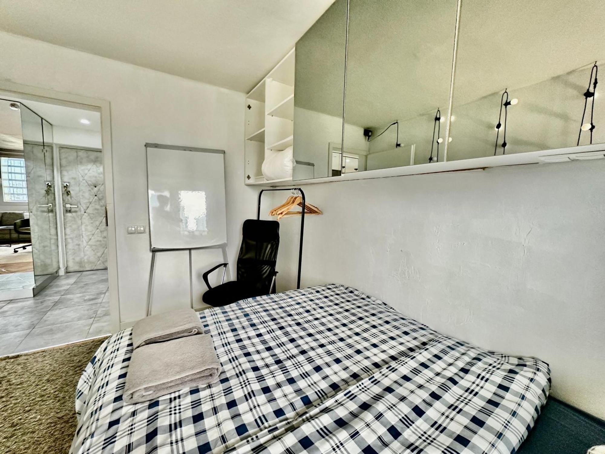 ורשה Palace 2 Wifi 600 Mbs 55'Tv Netflix Hbo 2Xmetro Appletv מראה חיצוני תמונה